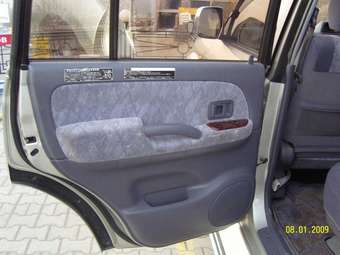 2002 Toyota Land Cruiser Prado Pictures