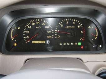 2002 Toyota Land Cruiser Prado Pictures