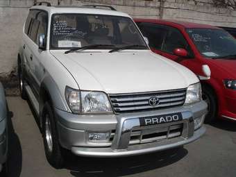 2002 Toyota Land Cruiser Prado Pics