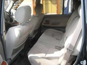 2002 Toyota Land Cruiser Prado Pictures