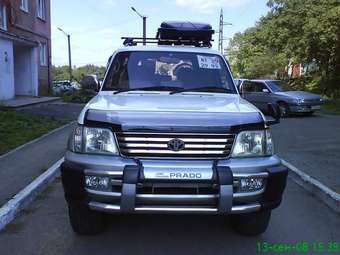 2002 Toyota Land Cruiser Prado Pics