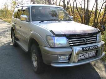 2002 Toyota Land Cruiser Prado Pics