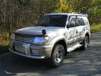 2002 Toyota Land Cruiser Prado Pictures