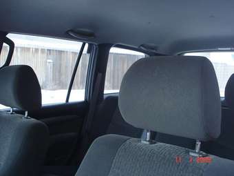 2002 Toyota Land Cruiser Prado Pictures