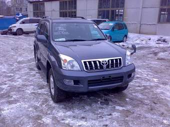 2002 Toyota Land Cruiser Prado Pics