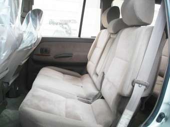 2002 Toyota Land Cruiser Prado Pictures