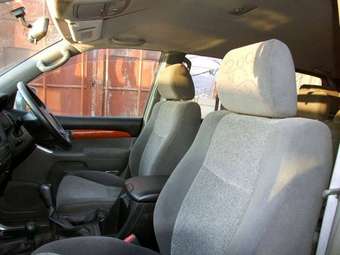 2002 Toyota Land Cruiser Prado Pictures