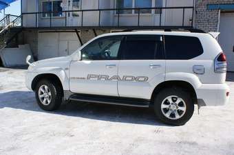 2002 Toyota Land Cruiser Prado Pictures