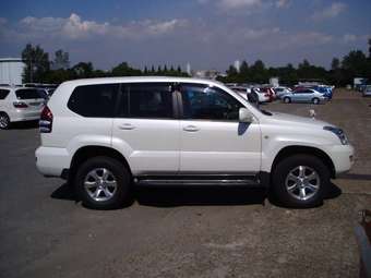 2002 Toyota Land Cruiser Prado Images