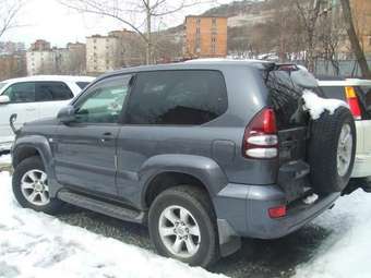 2002 Toyota Land Cruiser Prado Pictures