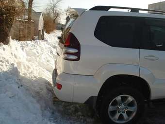 2002 Toyota Land Cruiser Prado Pictures