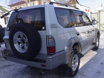 2002 Toyota Land Cruiser Prado Pictures