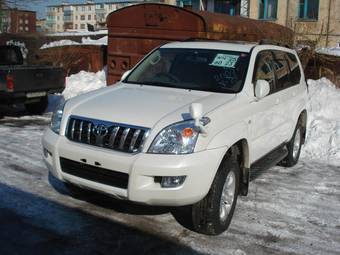 2002 Toyota Land Cruiser Prado Pictures