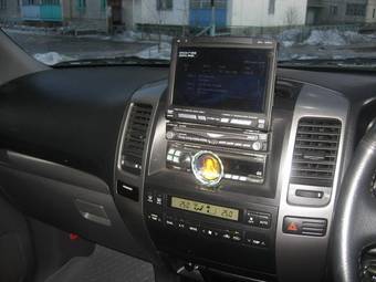 2002 Toyota Land Cruiser Prado Pics