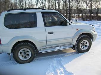 2002 Toyota Land Cruiser Prado Pictures