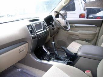 2002 Toyota Land Cruiser Prado Images