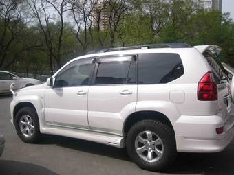 2002 Toyota Land Cruiser Prado Photos