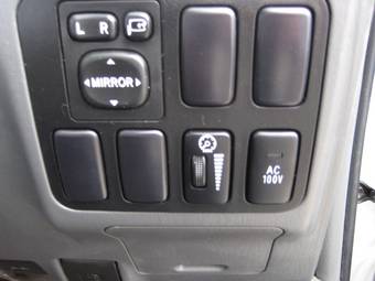 2002 Toyota Land Cruiser Prado Pictures