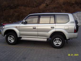 2002 Toyota Land Cruiser Prado Pictures