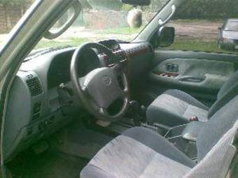 2002 Toyota Land Cruiser Prado Pictures