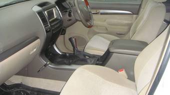 2002 Toyota Land Cruiser Prado Photos