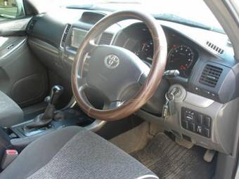 2002 Toyota Land Cruiser Prado Pictures