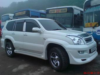 2002 Toyota Land Cruiser Prado Pictures