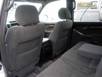 2002 Toyota Land Cruiser Prado Pics