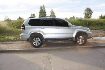 2002 Toyota Land Cruiser Prado Pictures