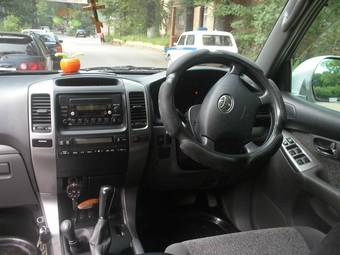 2002 Toyota Land Cruiser Prado Photos