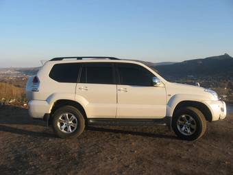 2002 Toyota Land Cruiser Prado Pictures