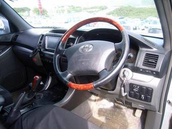 2002 Toyota Land Cruiser Prado Pictures