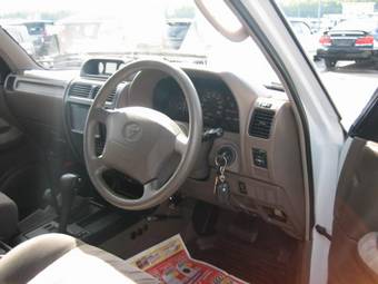 2002 Toyota Land Cruiser Prado Pictures