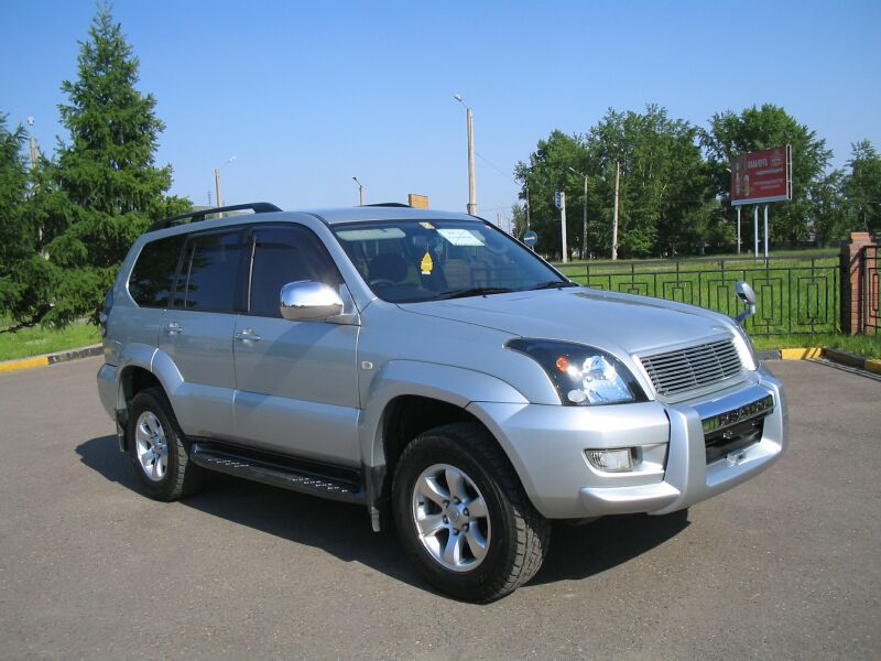 2003 Toyota Land Cruiser Prado Photos