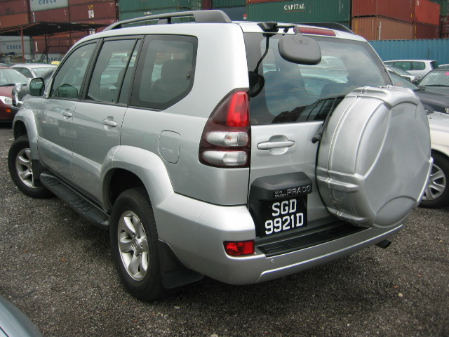 2003 Toyota Land Cruiser Prado Pics