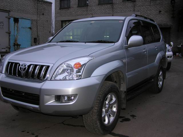 2003 Toyota Land Cruiser Prado Photos