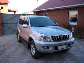 2003 Toyota Land Cruiser Prado Photos