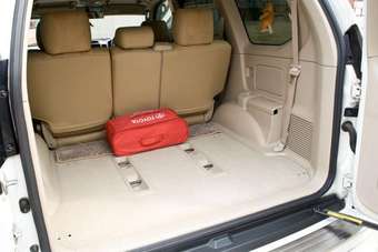 2003 Toyota Land Cruiser Prado Pics