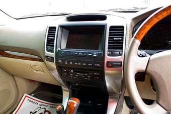 2003 Toyota Land Cruiser Prado Photos