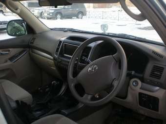 2003 Toyota Land Cruiser Prado Images