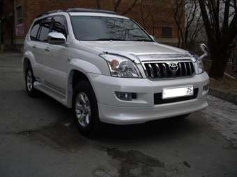2003 Toyota Land Cruiser Prado Photos