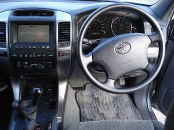 2003 Toyota Land Cruiser Prado Photos