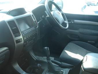 2003 Toyota Land Cruiser Prado Pictures