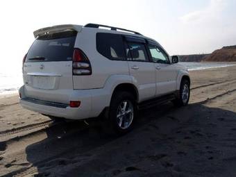 2003 Toyota Land Cruiser Prado Pictures