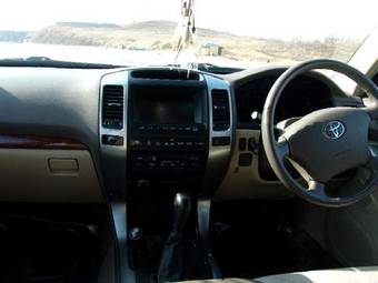 2003 Toyota Land Cruiser Prado Photos