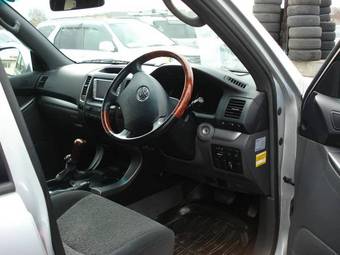 2003 Toyota Land Cruiser Prado Photos