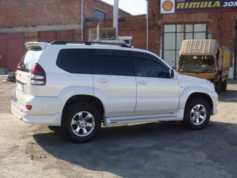 2003 Toyota Land Cruiser Prado Pics