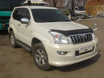 2003 Toyota Land Cruiser Prado Photos