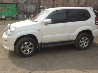 2003 Toyota Land Cruiser Prado Photos