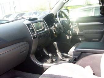 2003 Toyota Land Cruiser Prado Photos
